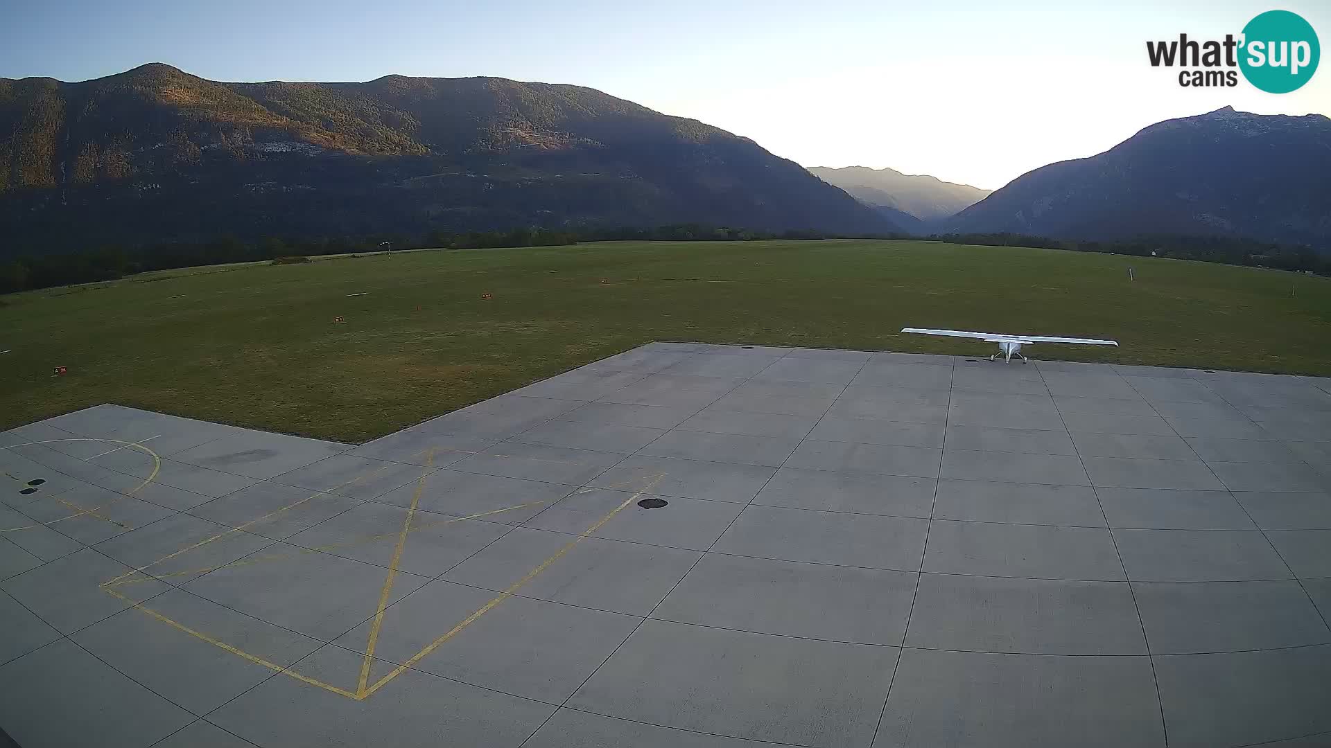Webcam de l’aéroport de Bovec – Skydive Bovec