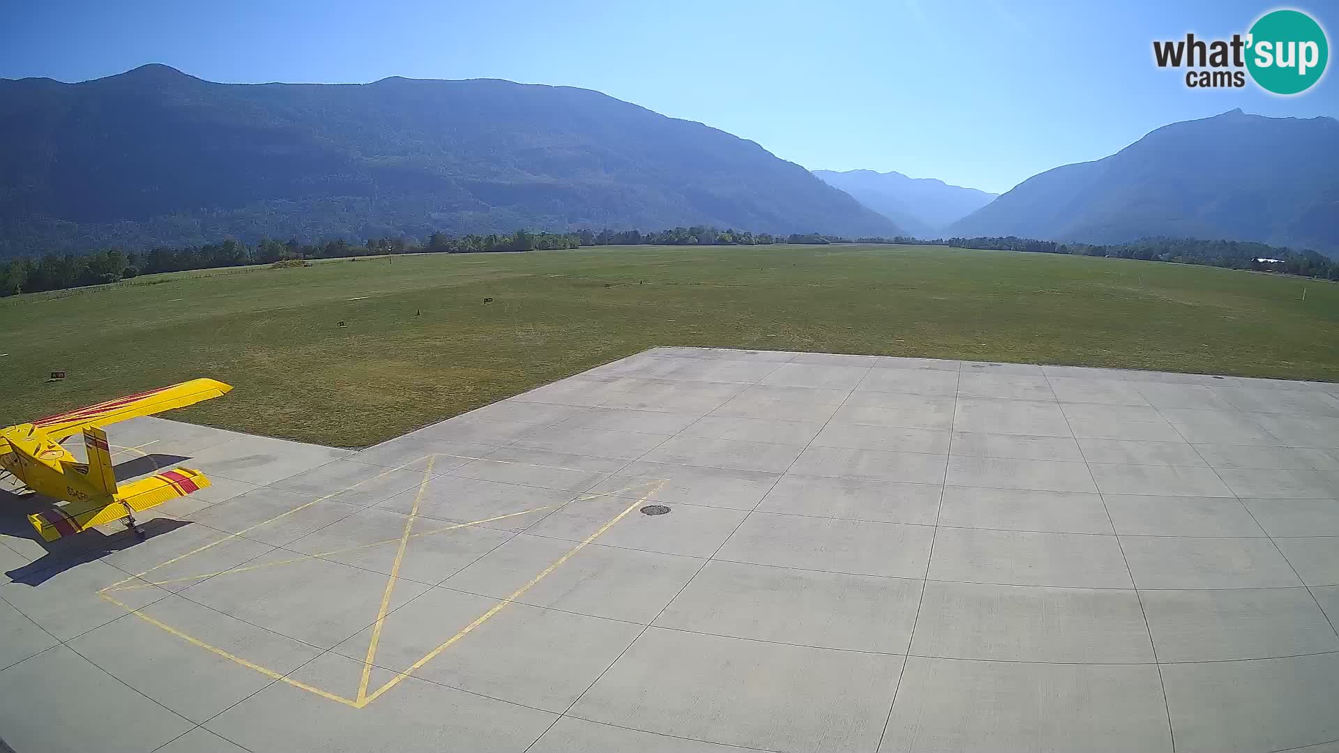 Bovec airport webcam – Skydive Bovec