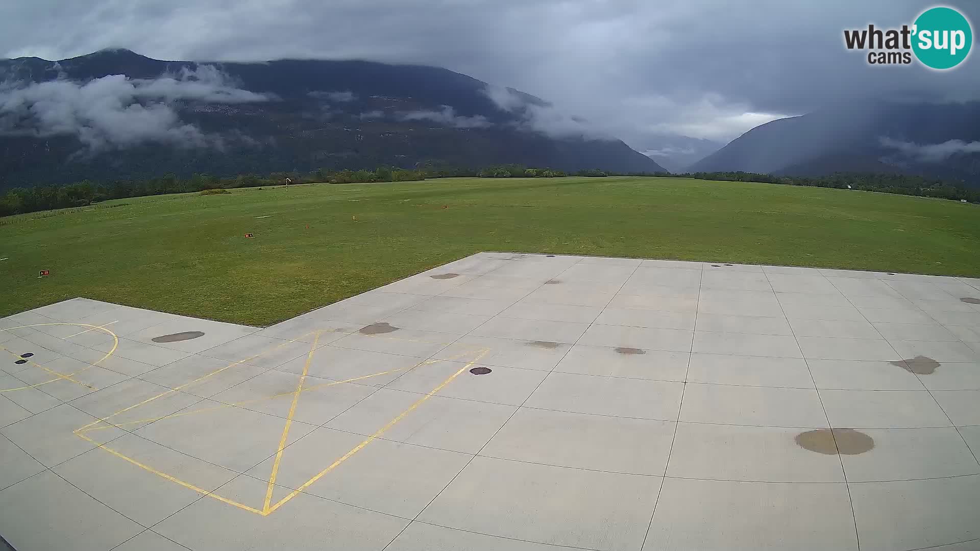 Webcam des Flughafens Bovec – Skydive Bovec