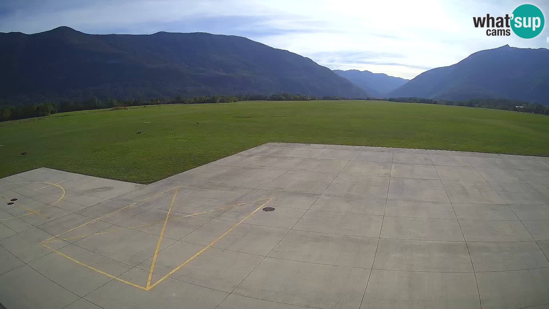 Webcam des Flughafens Bovec – Skydive Bovec