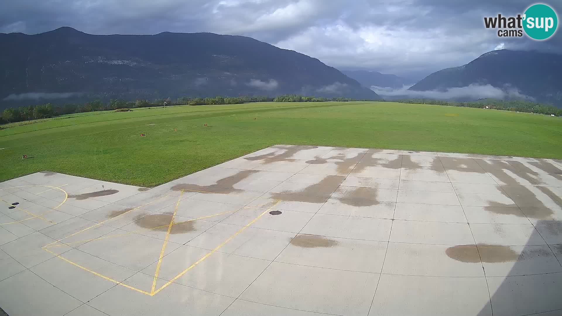 Bovec airport webcam – Skydive Bovec