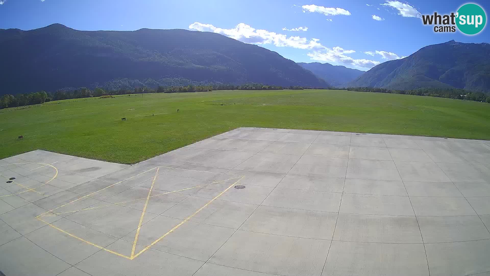 Cámara web del aeropuerto de Bovec – Skydive Bovec