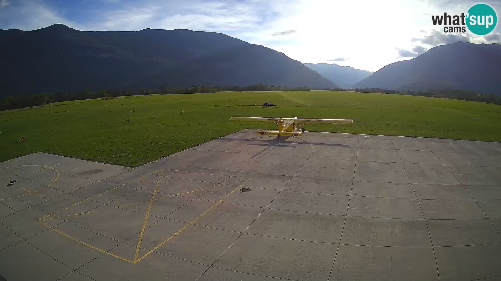 Webcam de l’aéroport de Bovec – Skydive Bovec