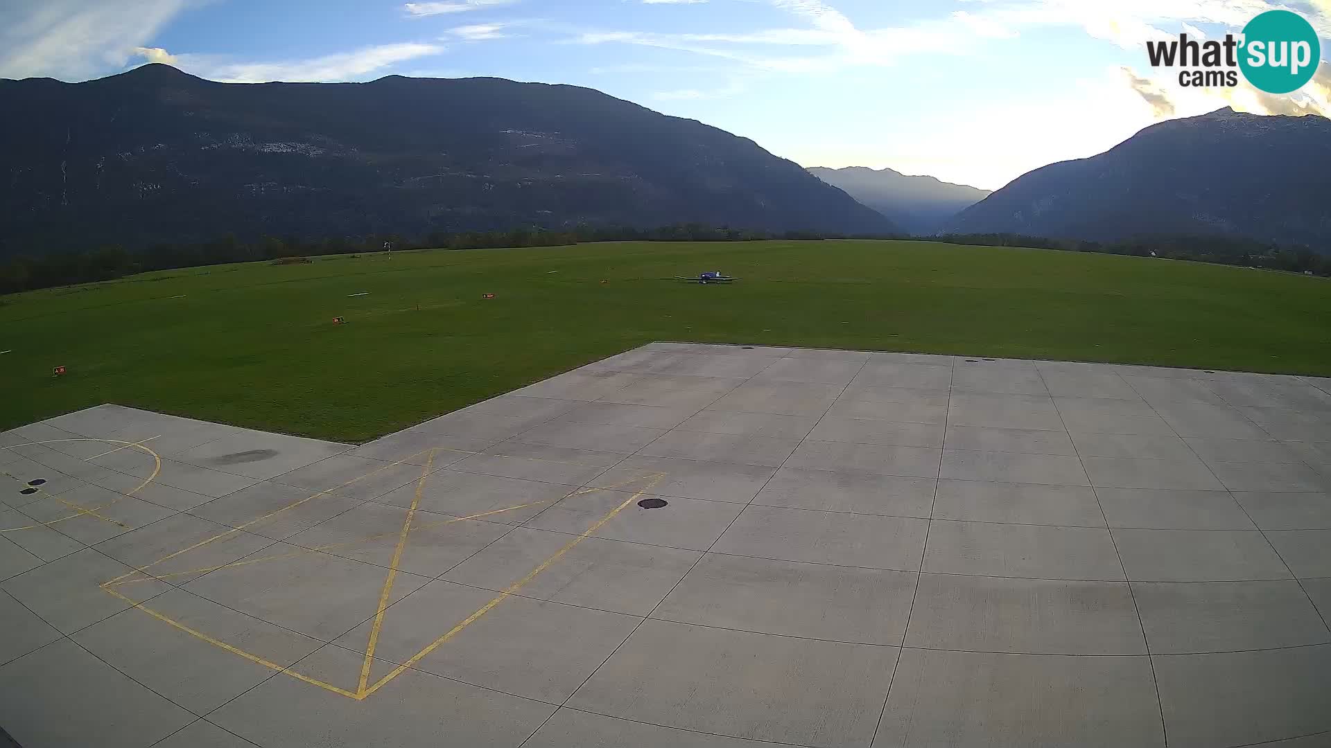 Cámara web del aeropuerto de Bovec – Skydive Bovec
