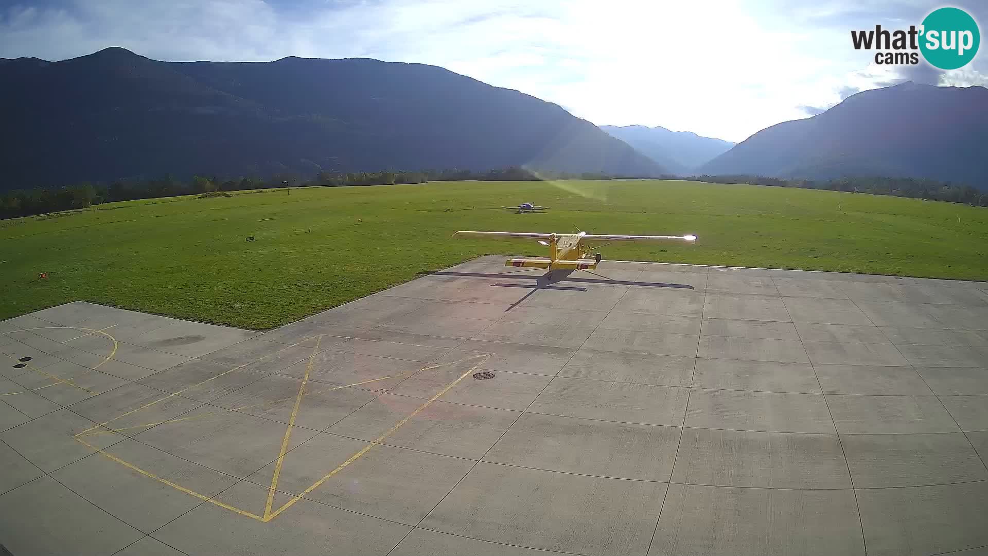 Bovec airport webcam – Skydive Bovec