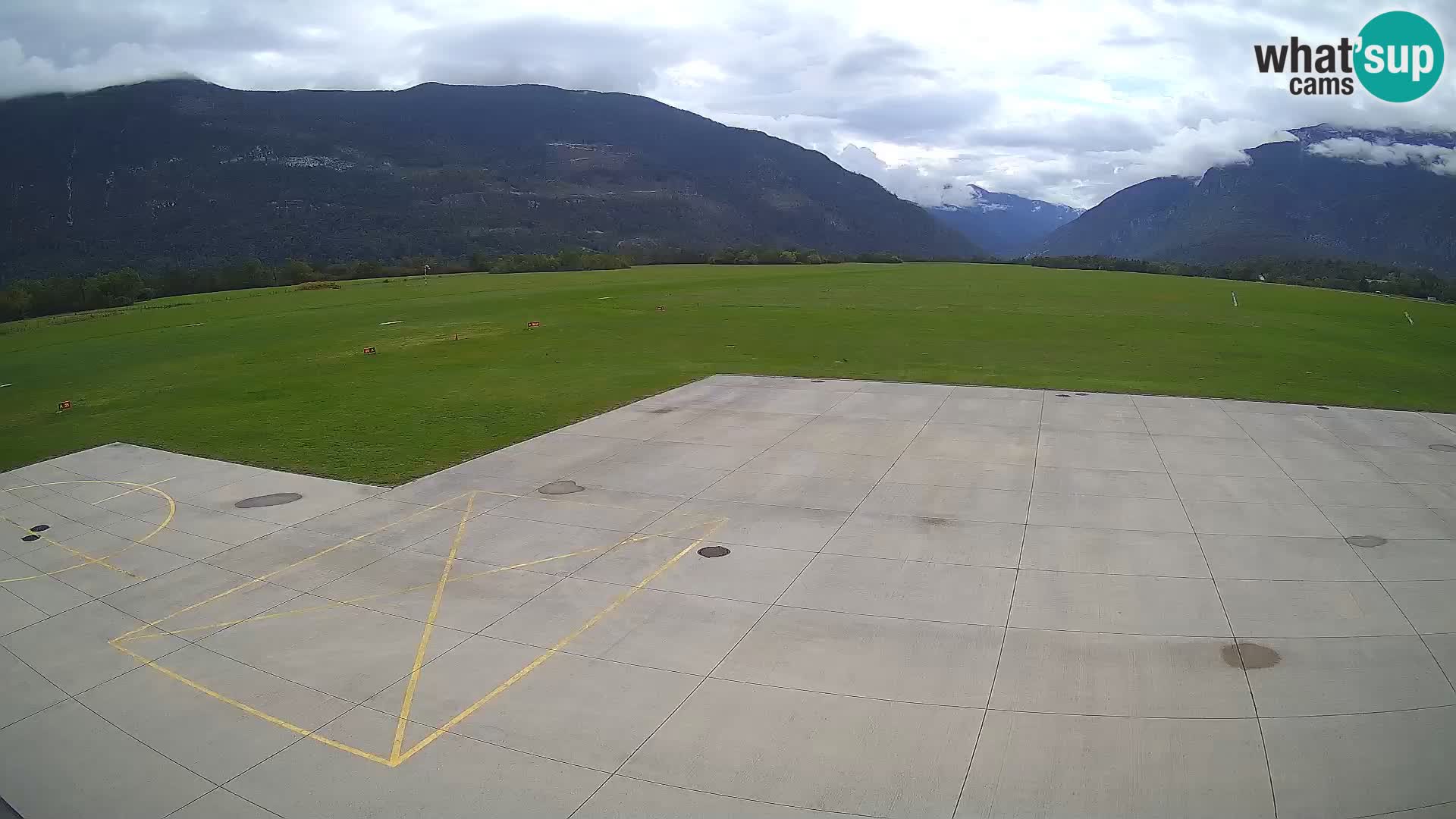 Webcam des Flughafens Bovec – Skydive Bovec