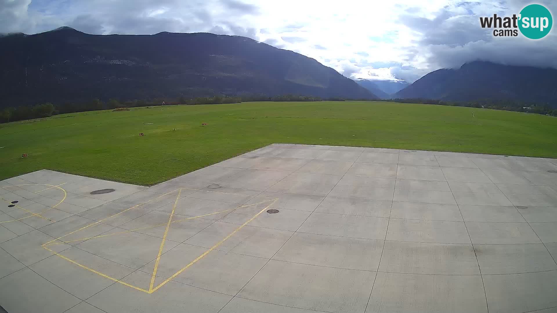 Webcam des Flughafens Bovec – Skydive Bovec