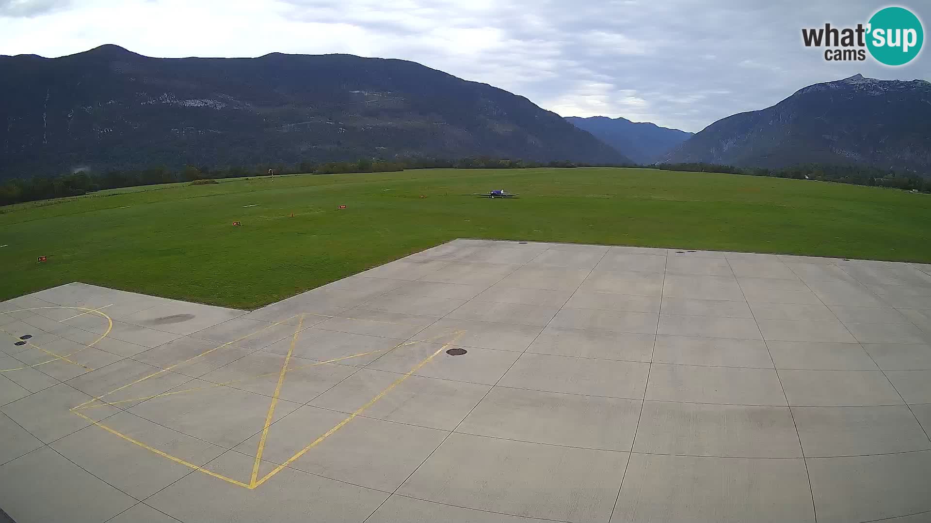 Webcam des Flughafens Bovec – Skydive Bovec