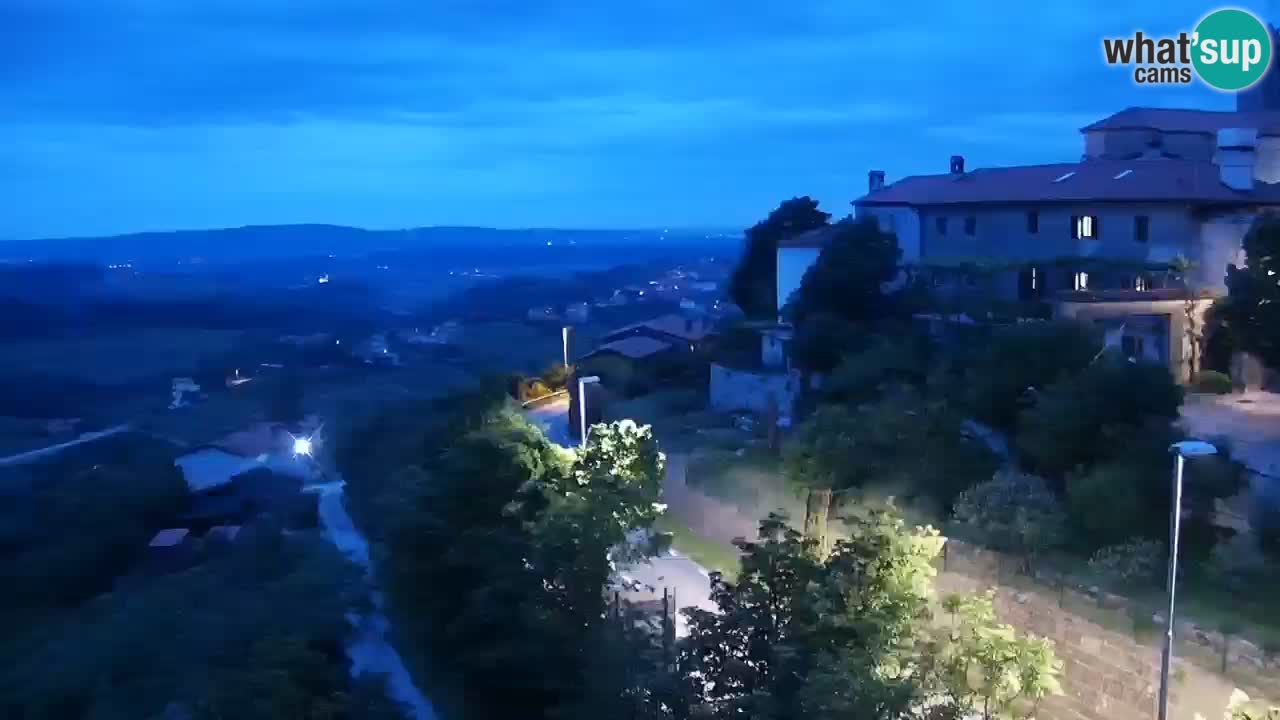 LIVE San Martino webcam Collio – Hotel San Martin