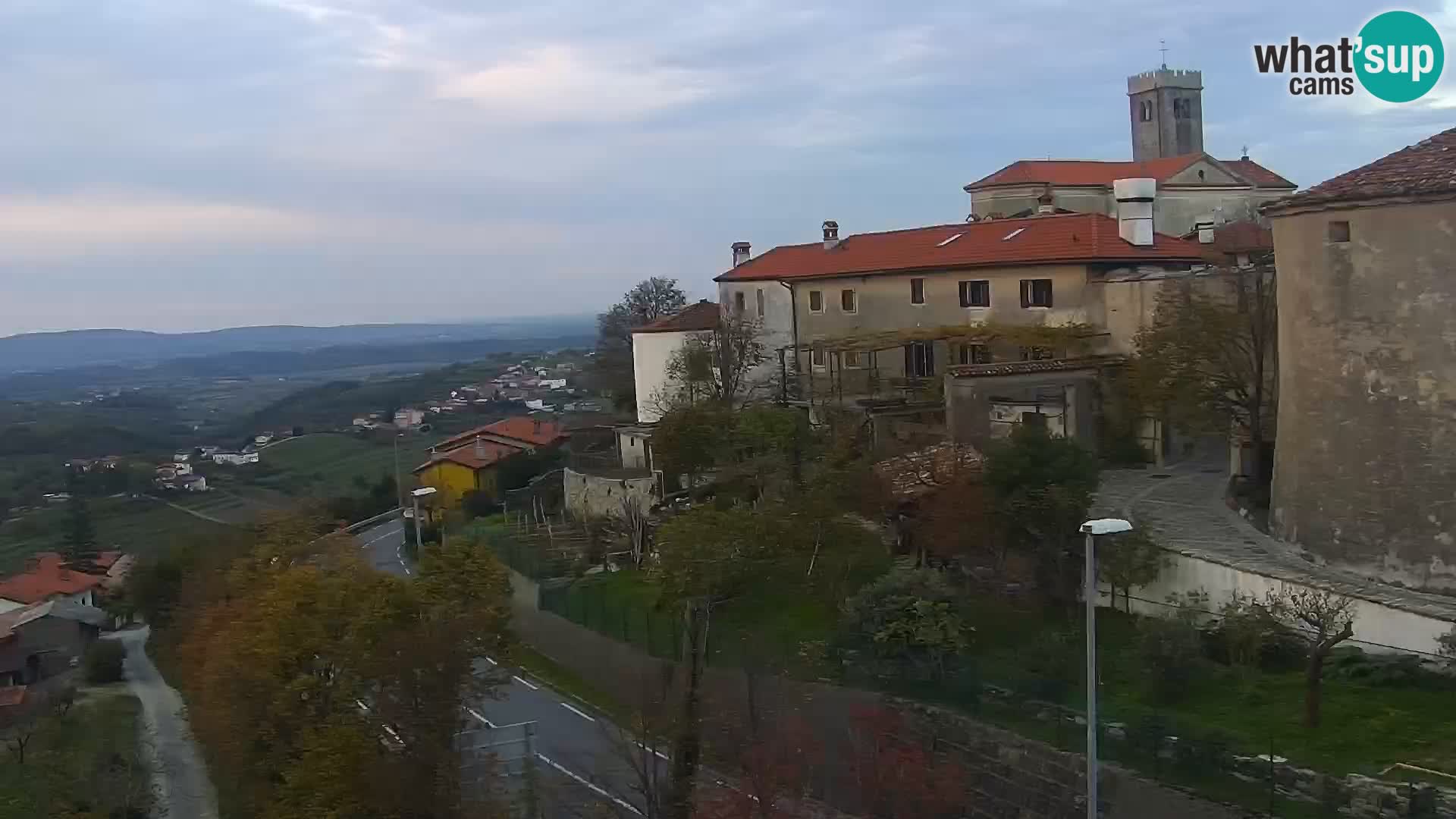 V Živo Šmartno spletna kamera Brda – Hotel San Martin