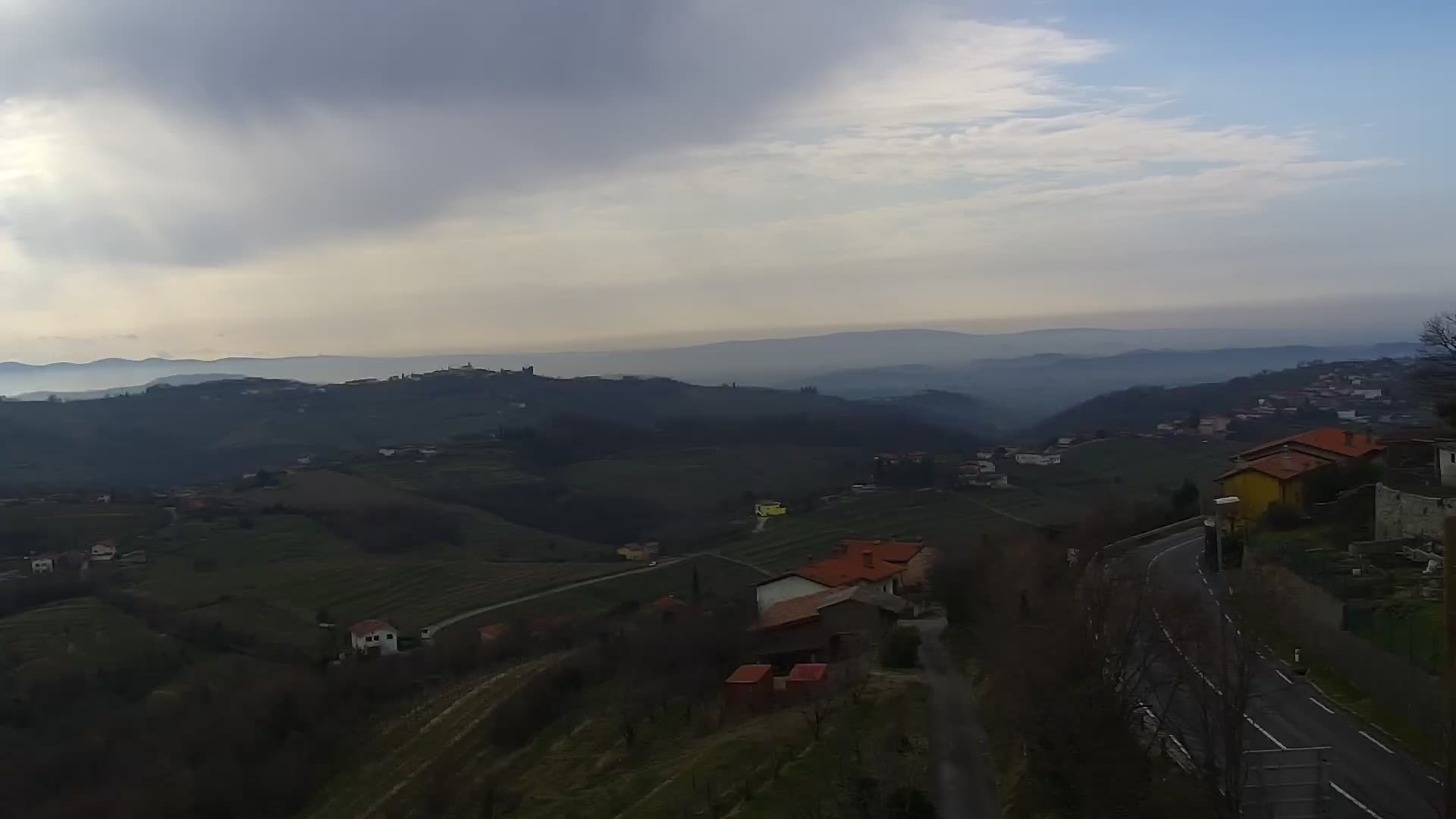 V Živo Šmartno spletna kamera Brda – Hotel San Martin