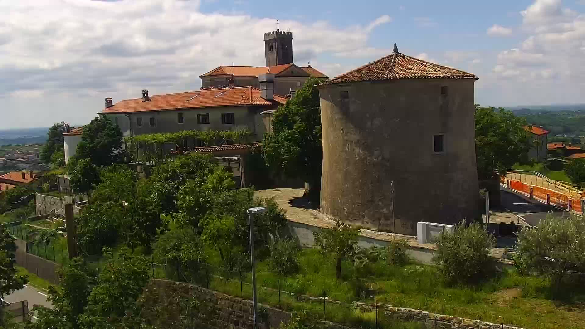 V Živo Šmartno spletna kamera Brda – Hotel San Martin