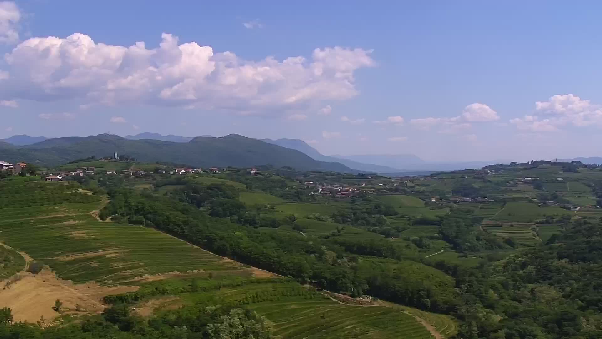 V Živo Šmartno spletna kamera Brda – Hotel San Martin
