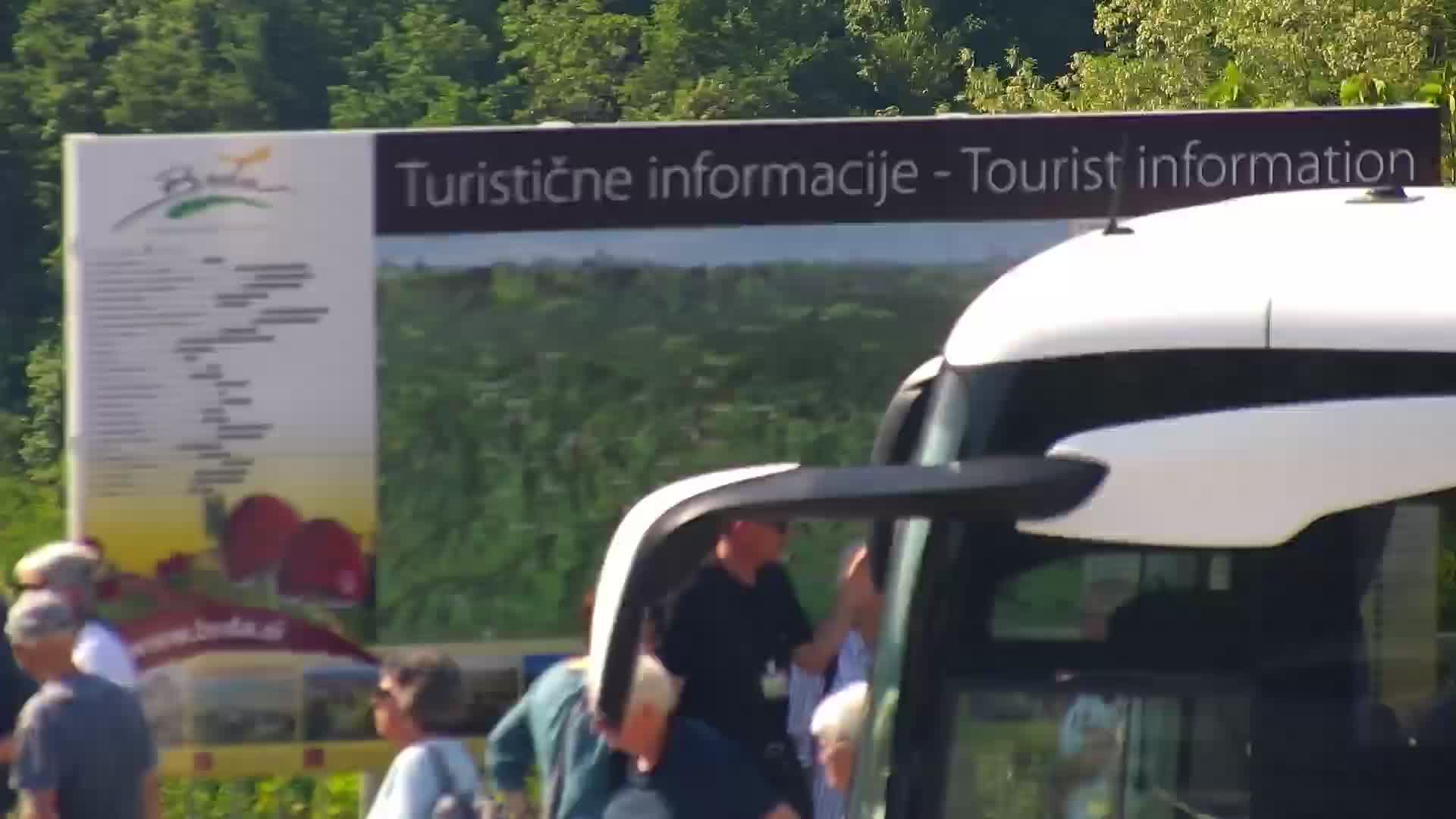 U Živo Šmartno web kamera Brda – Hotel San Martin