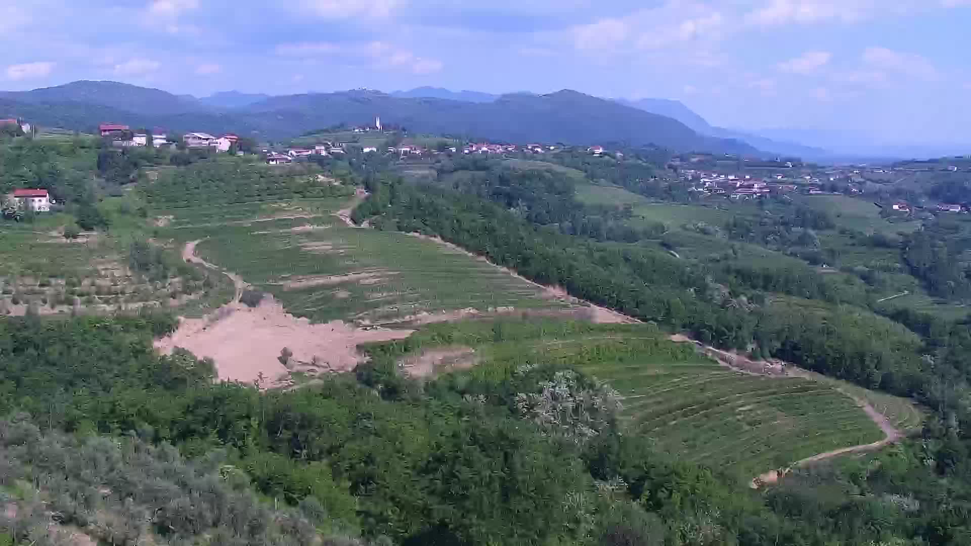 U Živo Šmartno web kamera Brda – Hotel San Martin