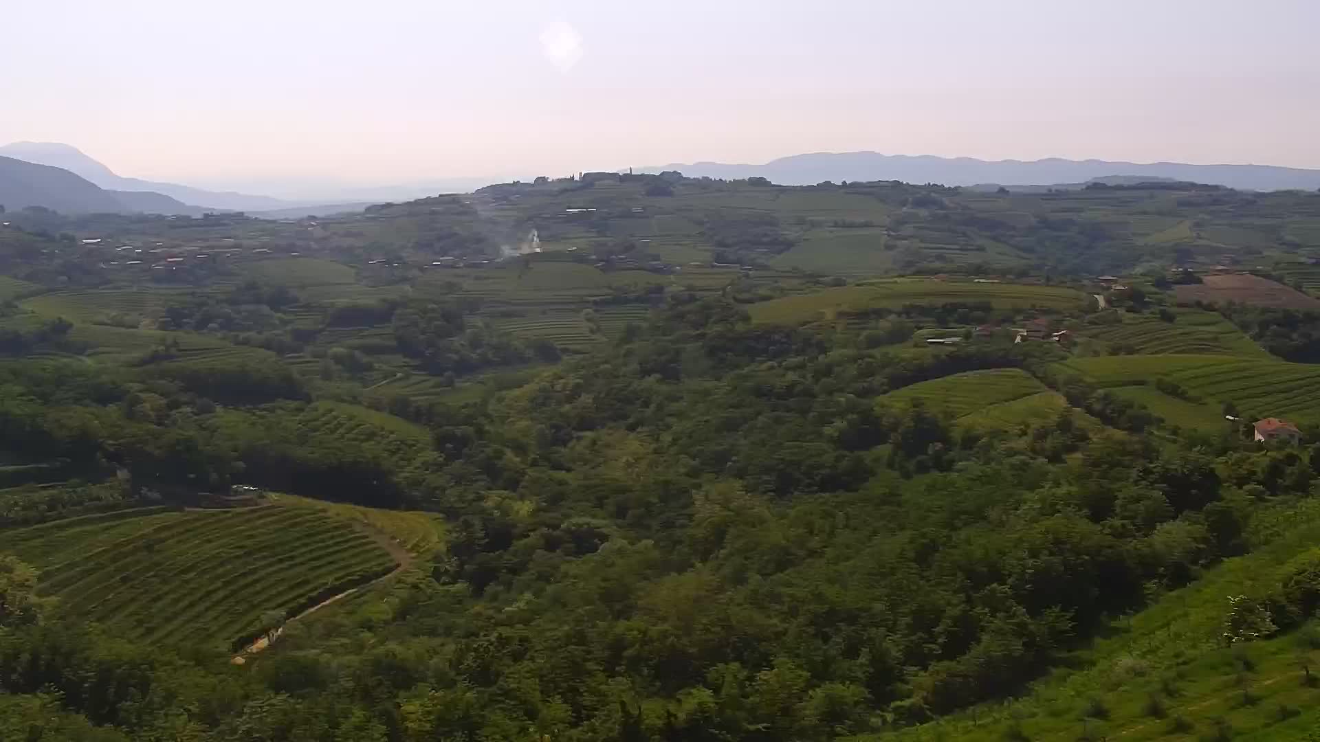 V Živo Šmartno spletna kamera Brda – Hotel San Martin