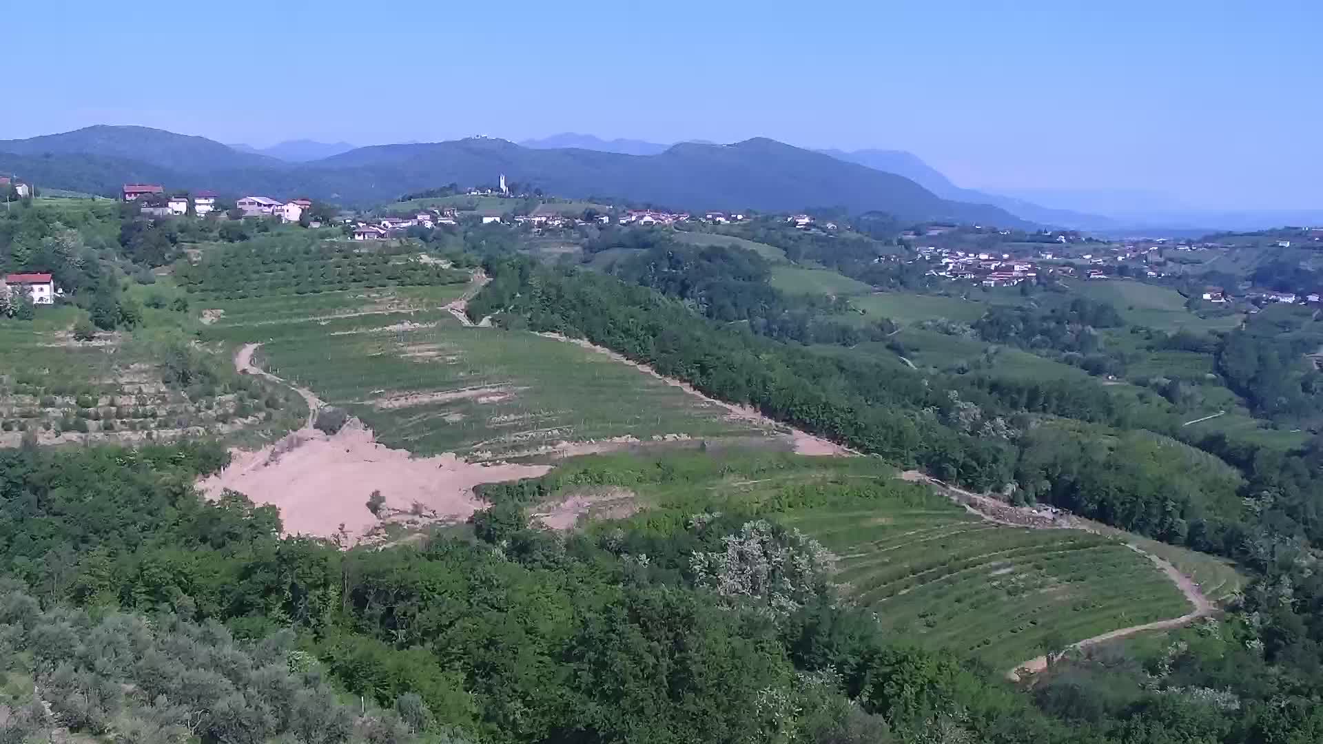 V Živo Šmartno spletna kamera Brda – Hotel San Martin