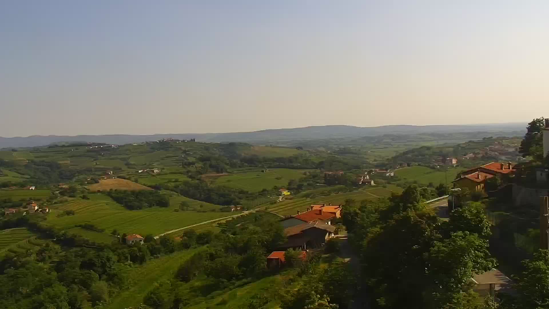 V Živo Šmartno spletna kamera Brda – Hotel San Martin