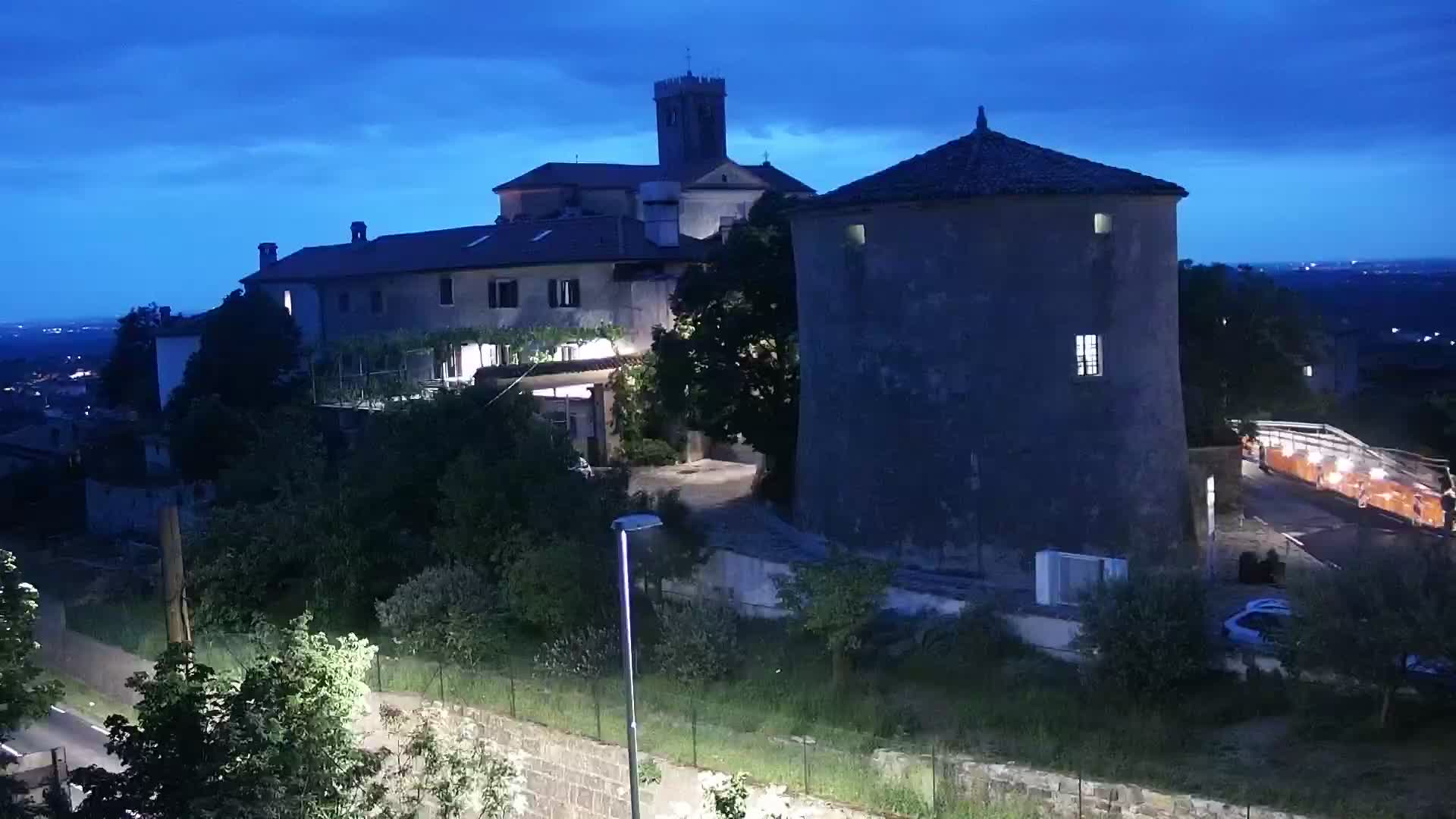 V Živo Šmartno spletna kamera Brda – Hotel San Martin