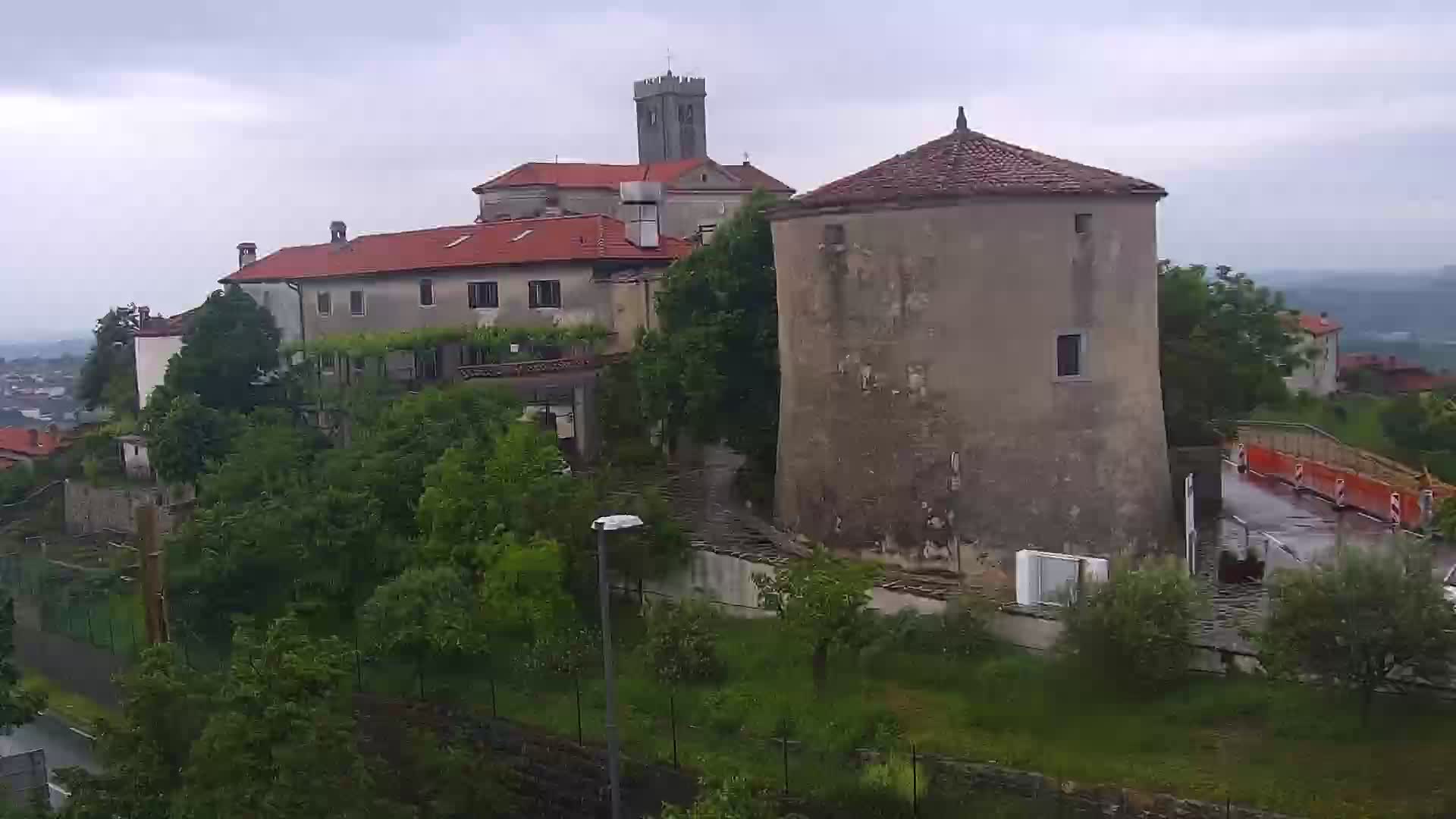 V Živo Šmartno spletna kamera Brda – Hotel San Martin