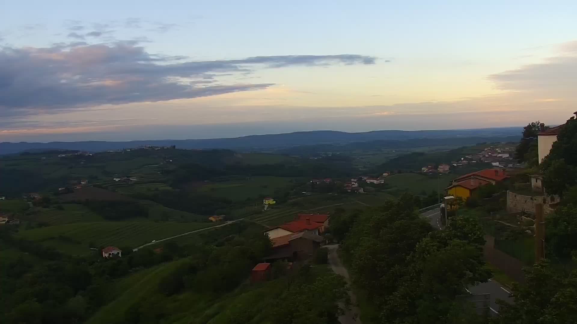 U Živo Šmartno web kamera Brda – Hotel San Martin