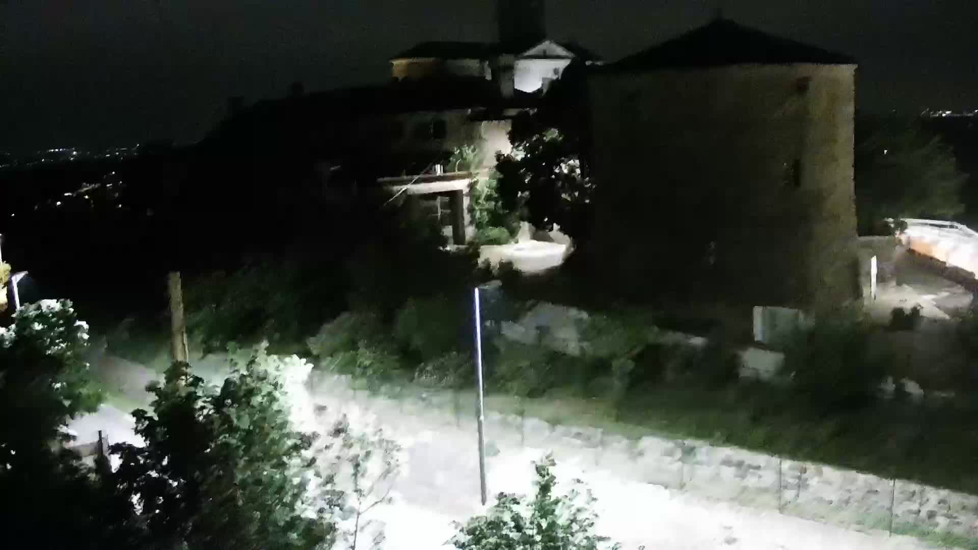U Živo Šmartno web kamera Brda – Hotel San Martin