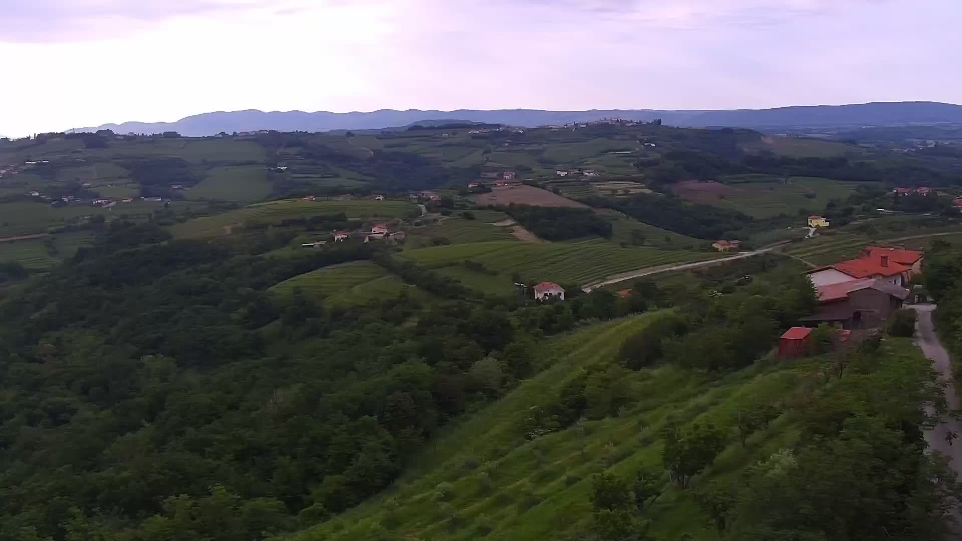 V Živo Šmartno spletna kamera Brda – Hotel San Martin