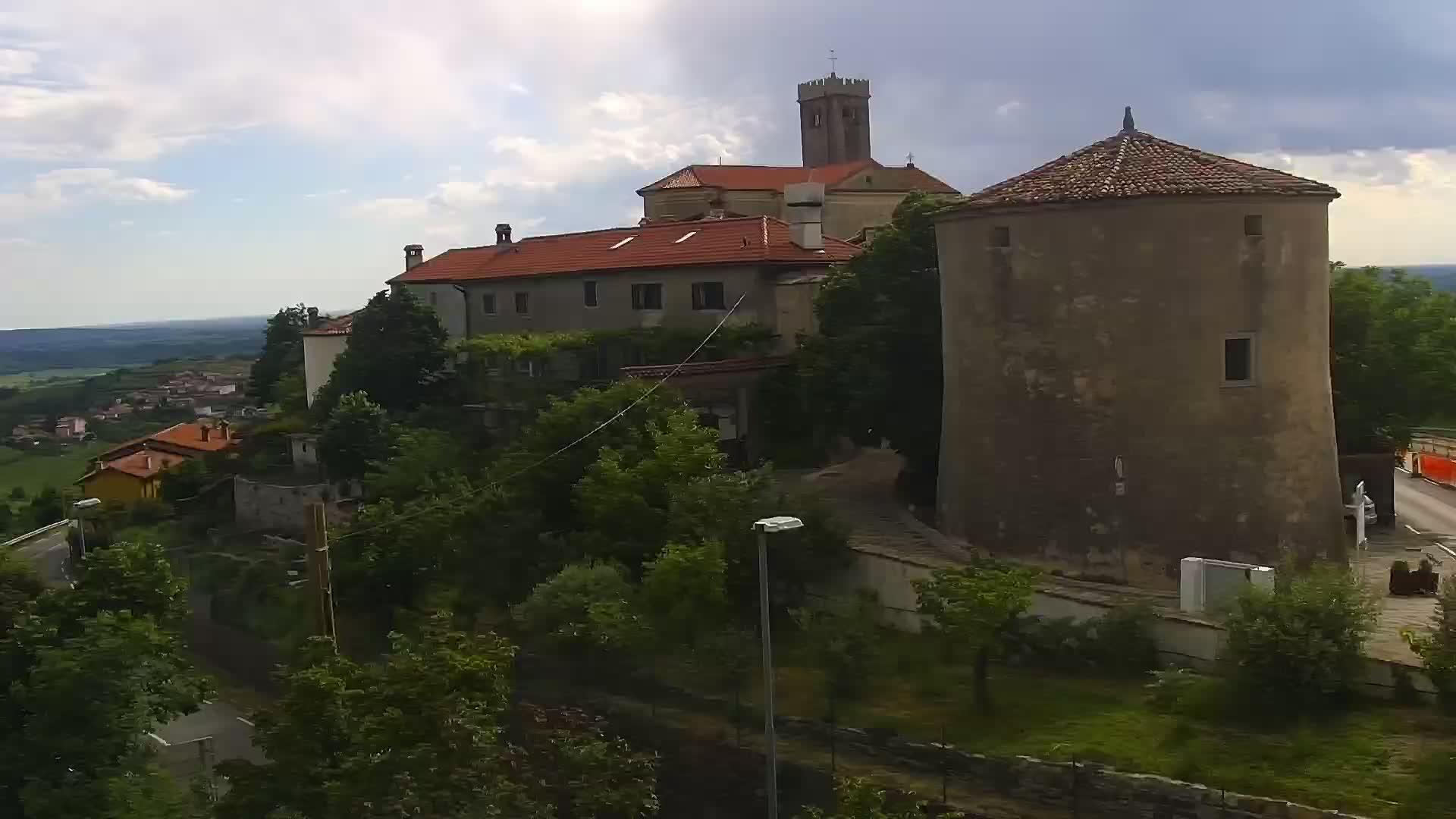 U Živo Šmartno web kamera Brda – Hotel San Martin