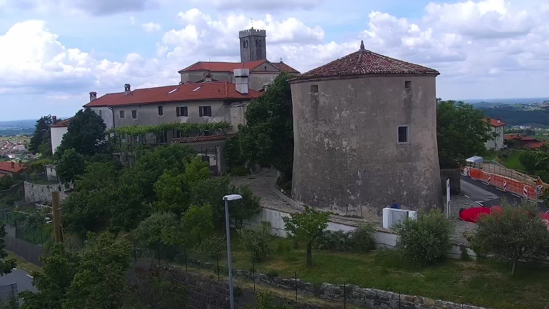 V Živo Šmartno spletna kamera Brda – Hotel San Martin