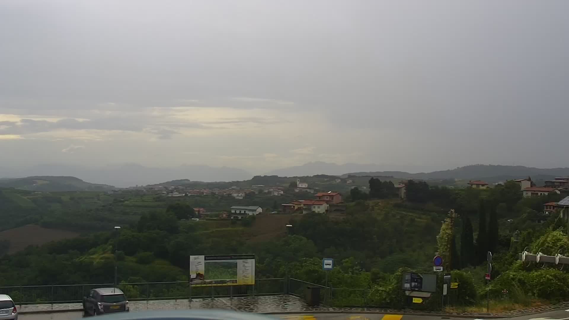 V Živo Šmartno spletna kamera Brda – Hotel San Martin