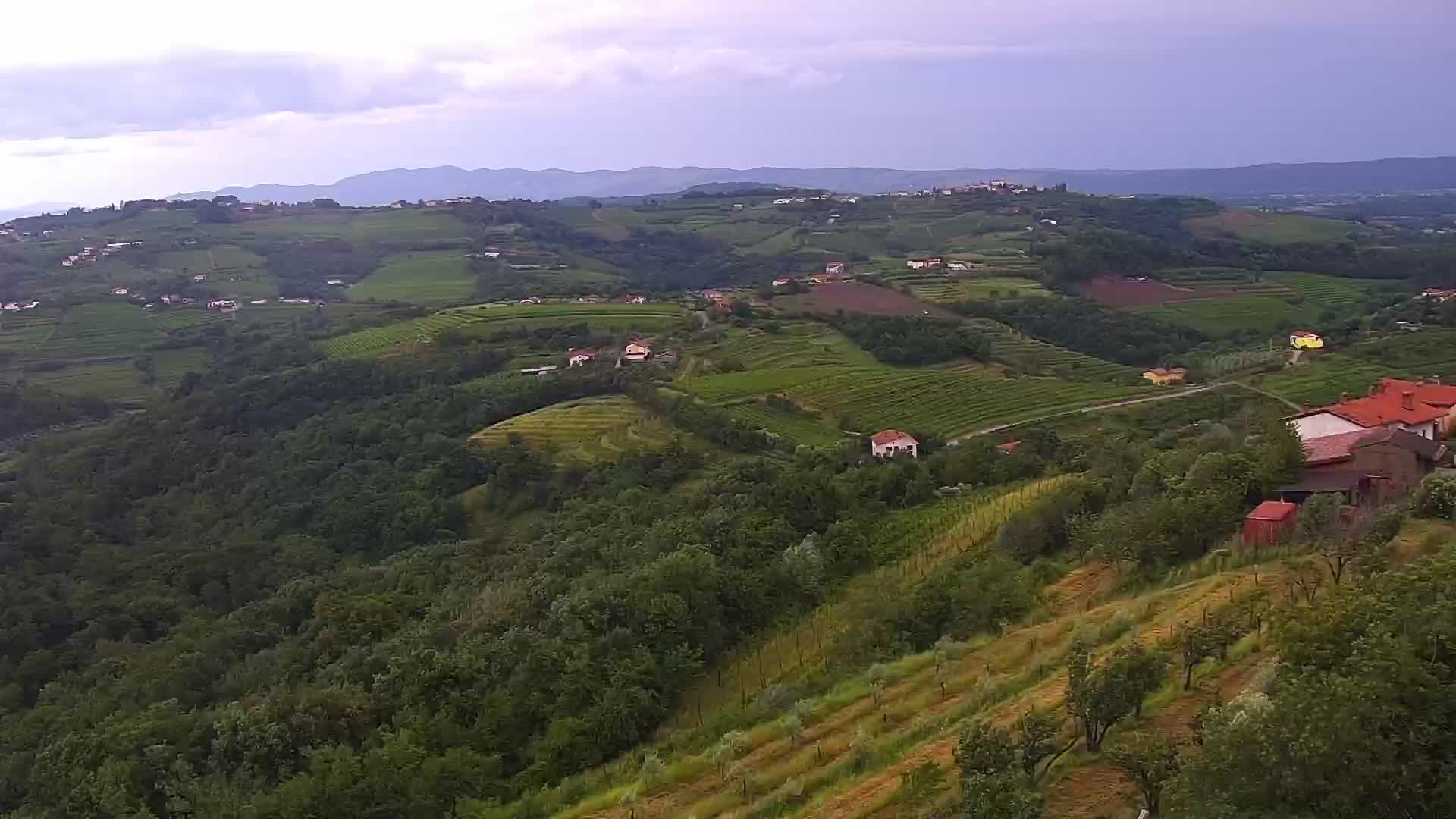 V Živo Šmartno spletna kamera Brda – Hotel San Martin