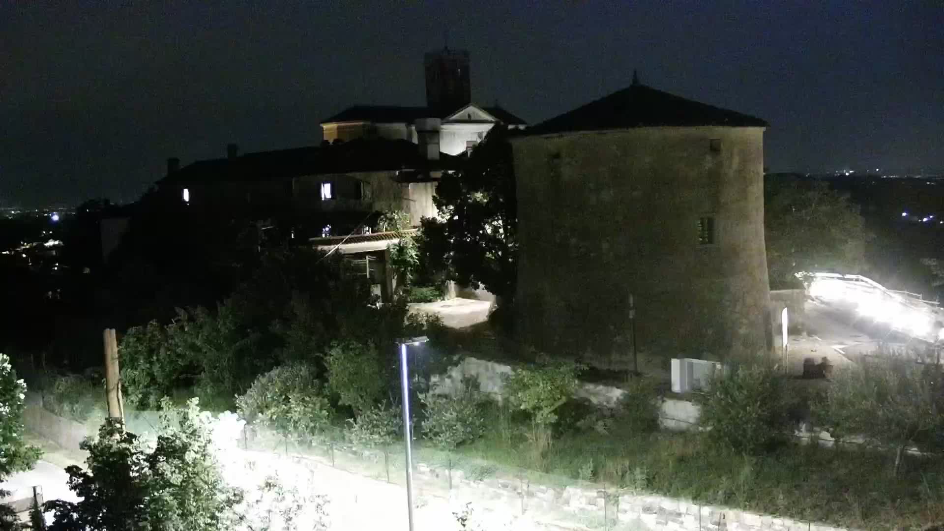 U Živo Šmartno web kamera Brda – Hotel San Martin