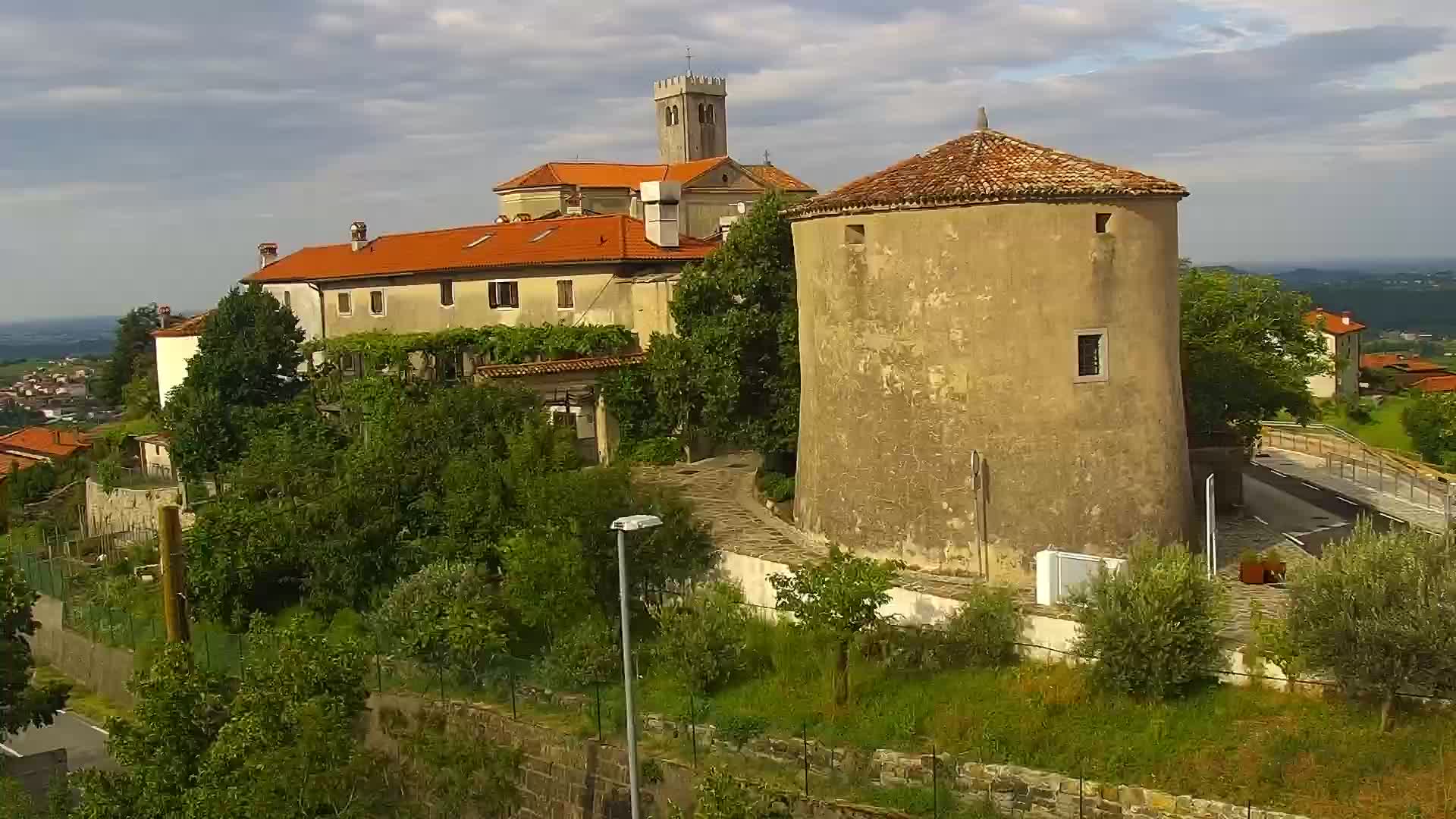 V Živo Šmartno spletna kamera Brda – Hotel San Martin