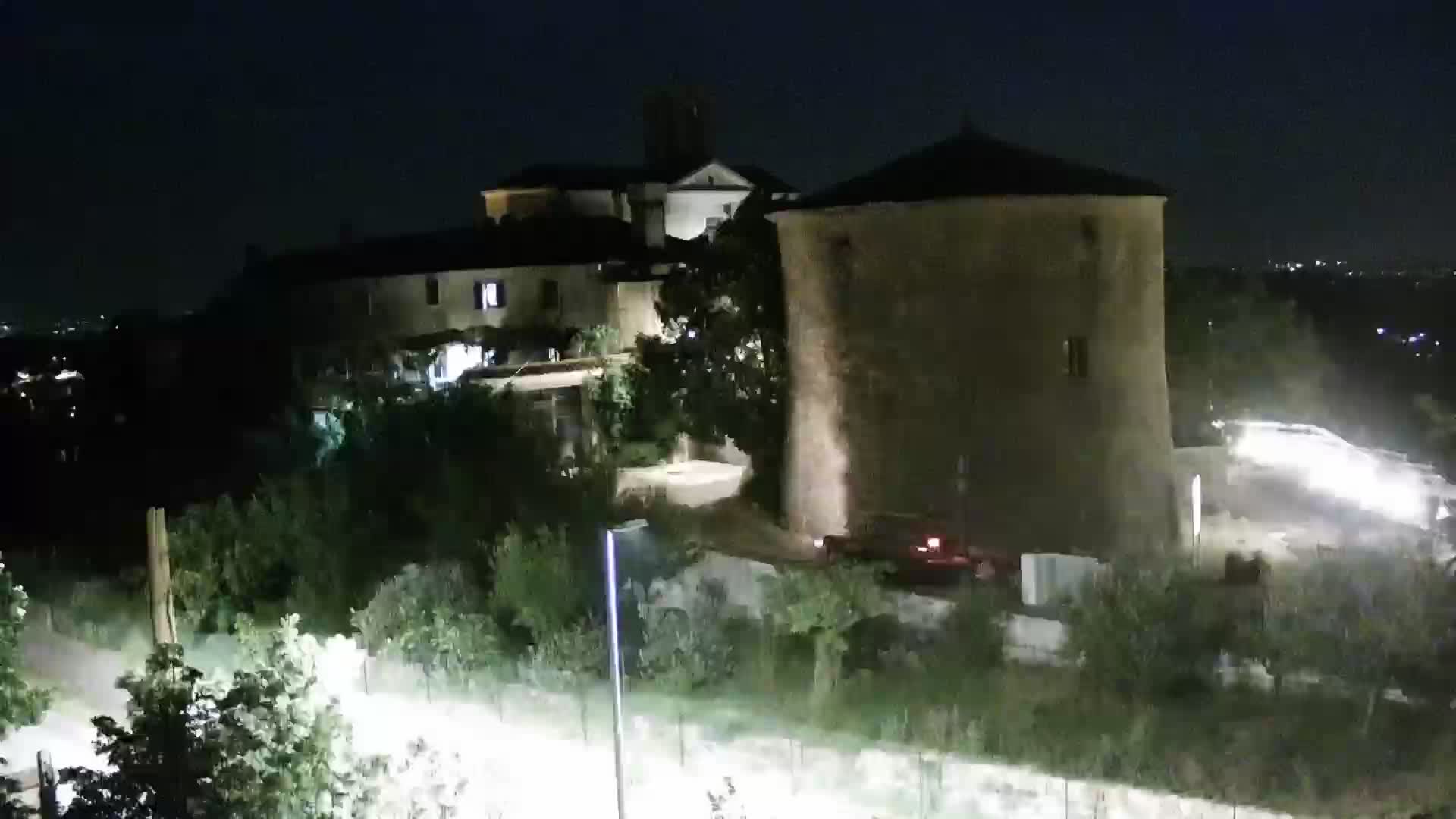 U Živo Šmartno web kamera Brda – Hotel San Martin