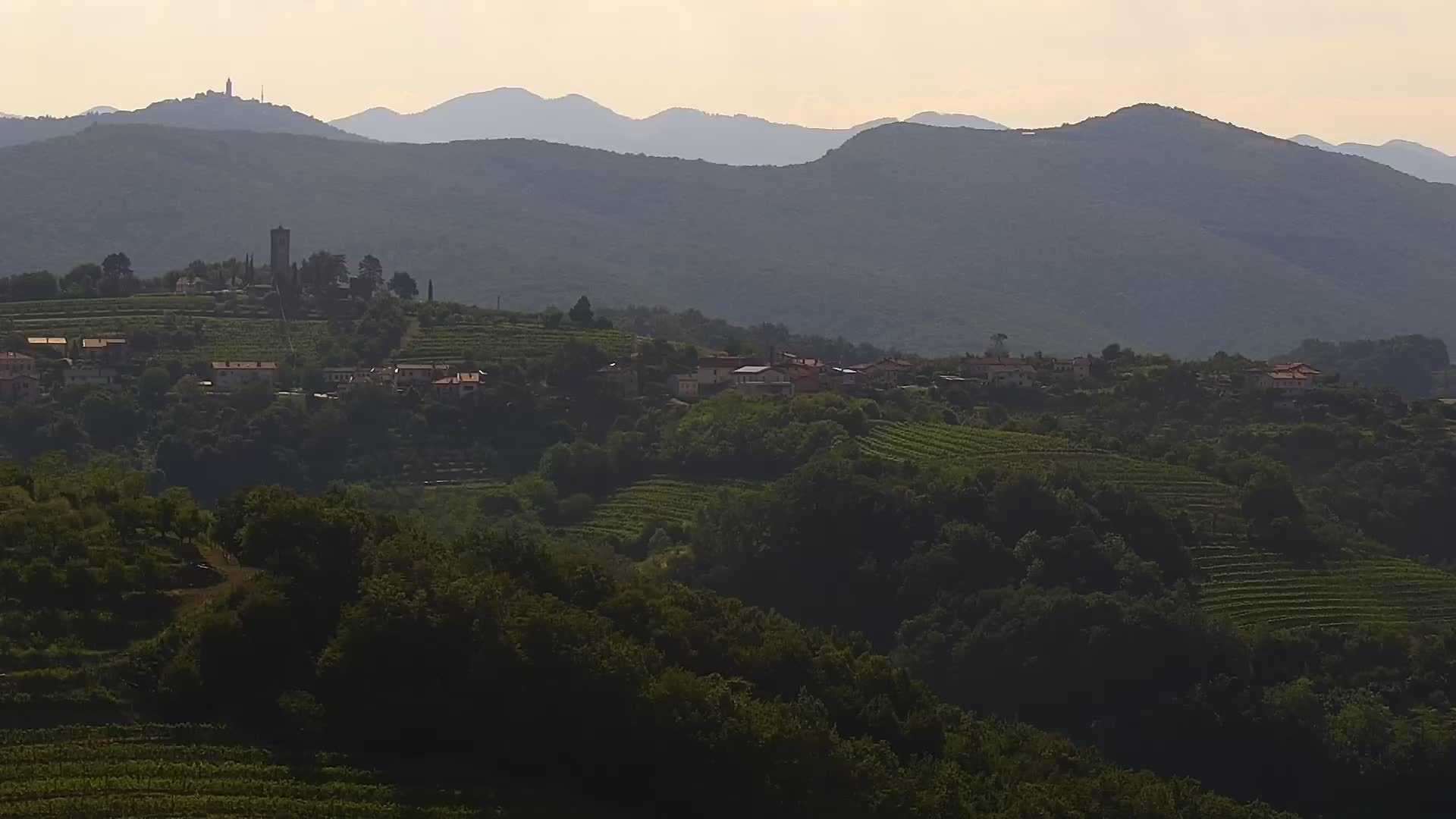 LEOBEN Šmartno webcam Brda – Hotel San Martin