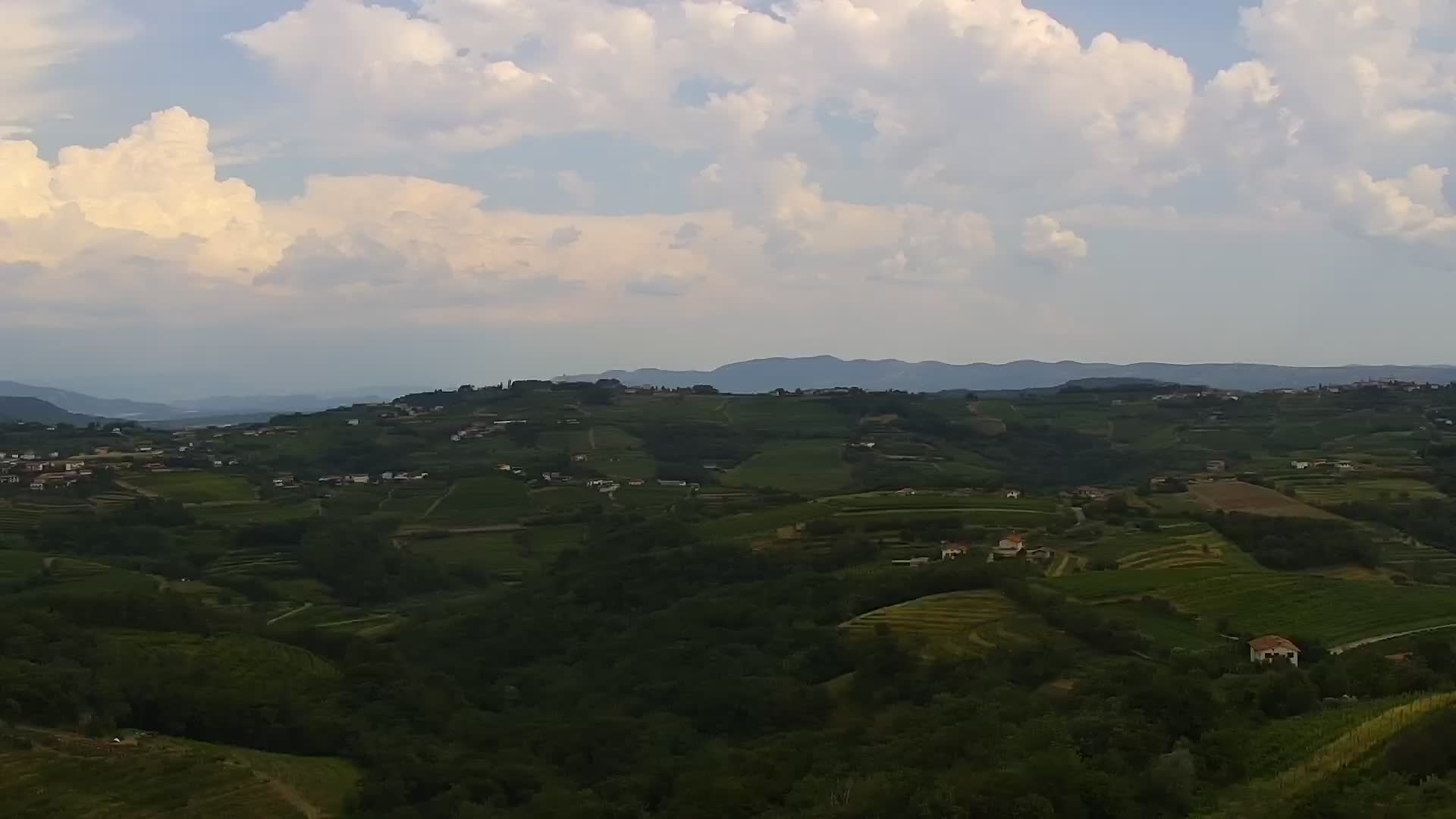 V Živo Šmartno spletna kamera Brda – Hotel San Martin