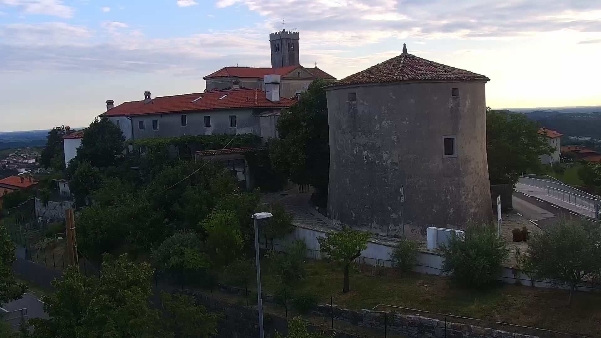 V Živo Šmartno spletna kamera Brda – Hotel San Martin