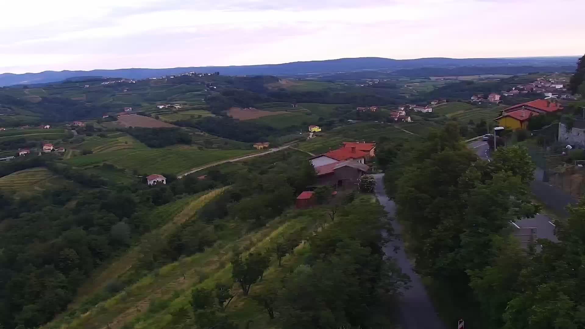 V Živo Šmartno spletna kamera Brda – Hotel San Martin