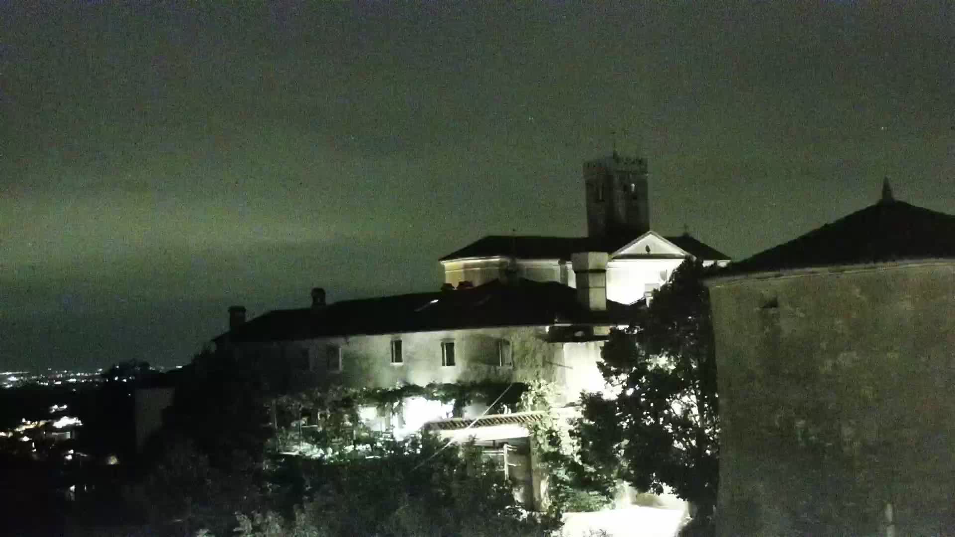 U Živo Šmartno web kamera Brda – Hotel San Martin