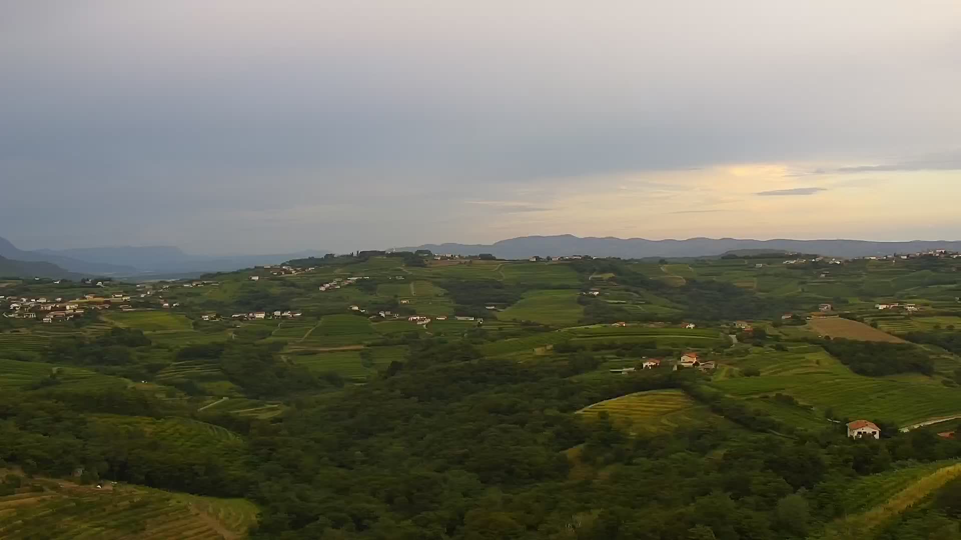 LIVE San Martino webcam Collio – Hotel San Martin