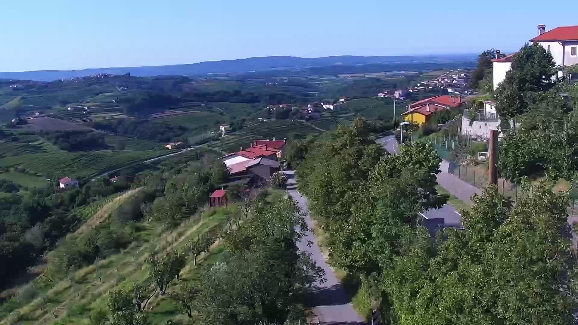 V Živo Šmartno spletna kamera Brda – Hotel San Martin