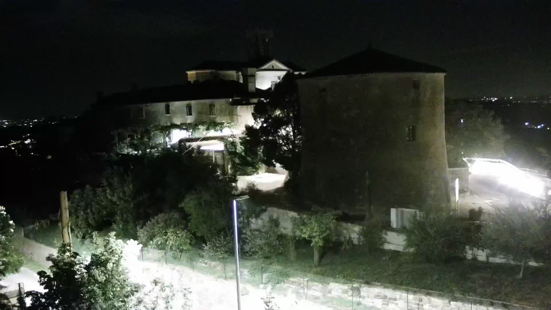 V Živo Šmartno spletna kamera Brda – Hotel San Martin