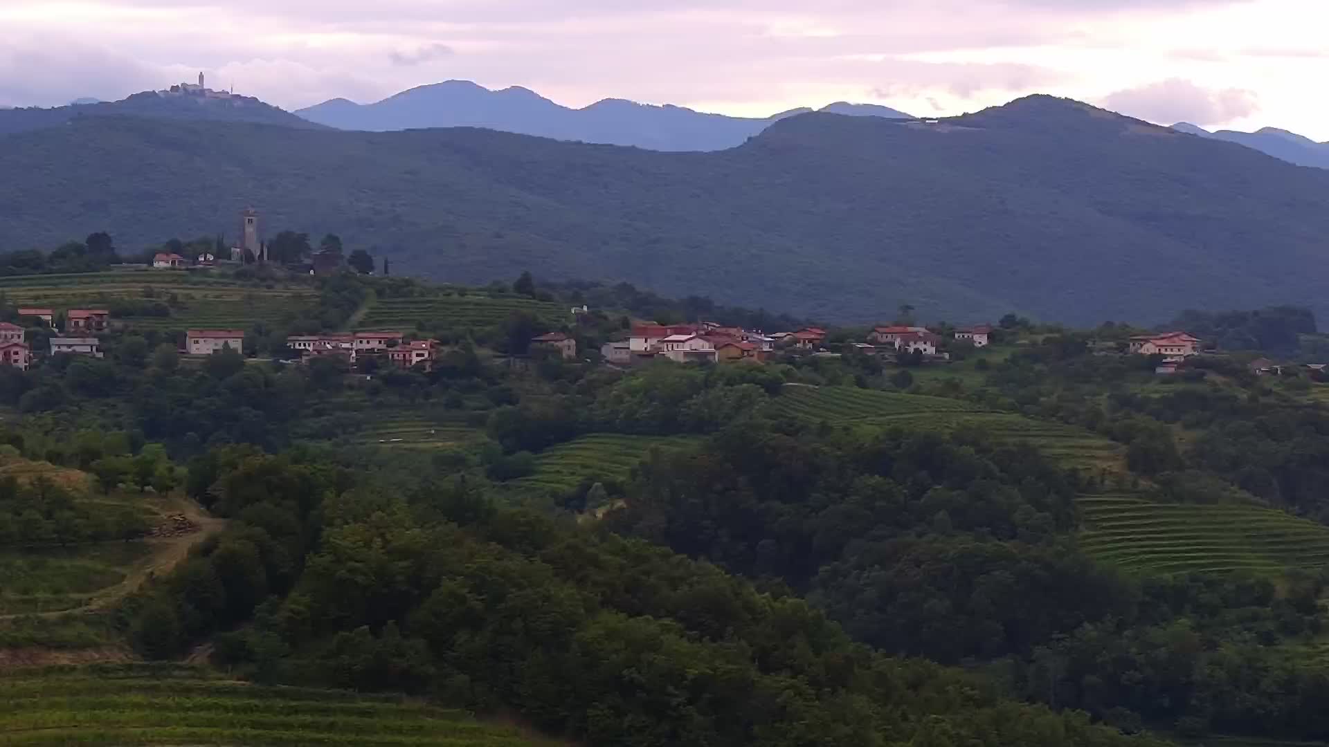 LIVE Šmartno livecam Brda – Hotel San Martin
