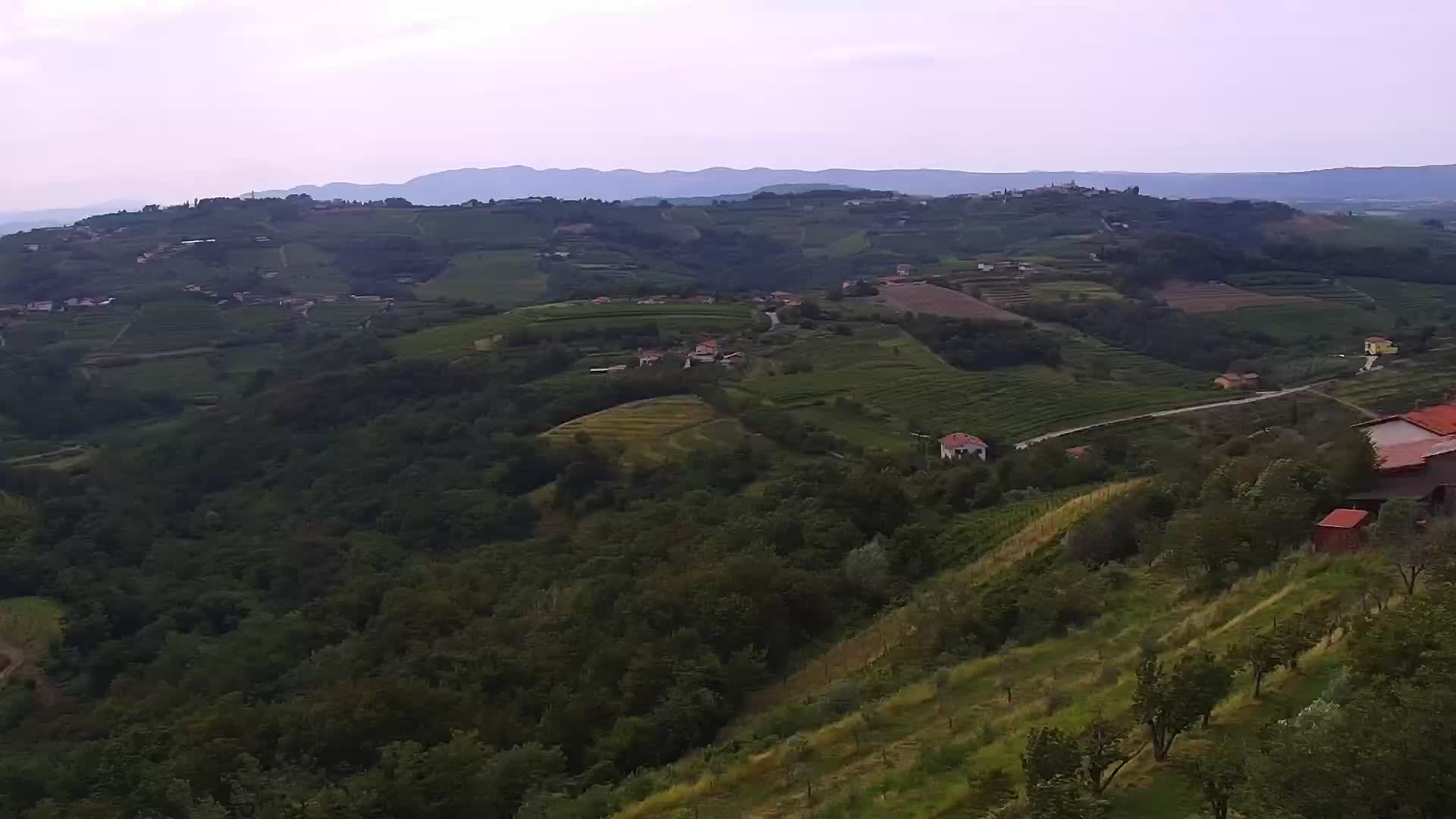 U Živo Šmartno web kamera Brda – Hotel San Martin