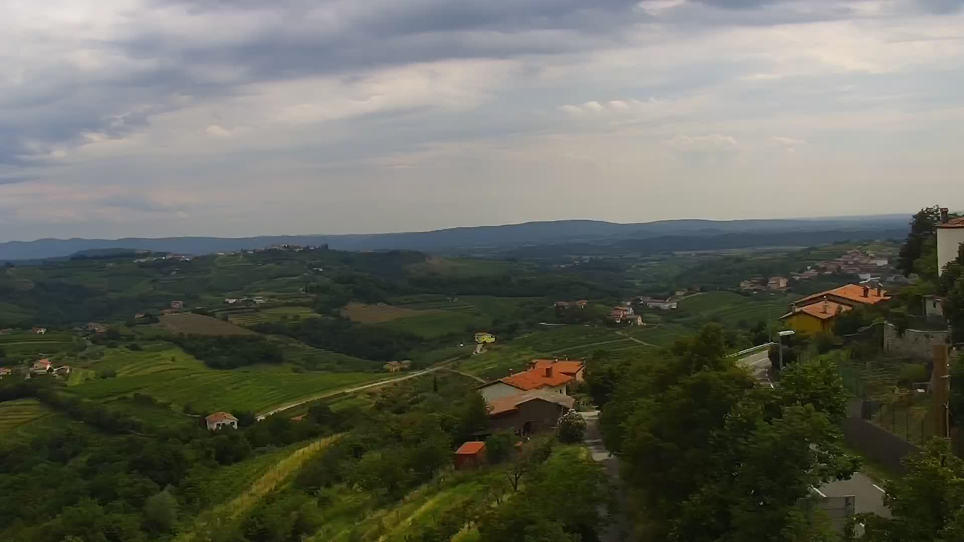 V Živo Šmartno spletna kamera Brda – Hotel San Martin