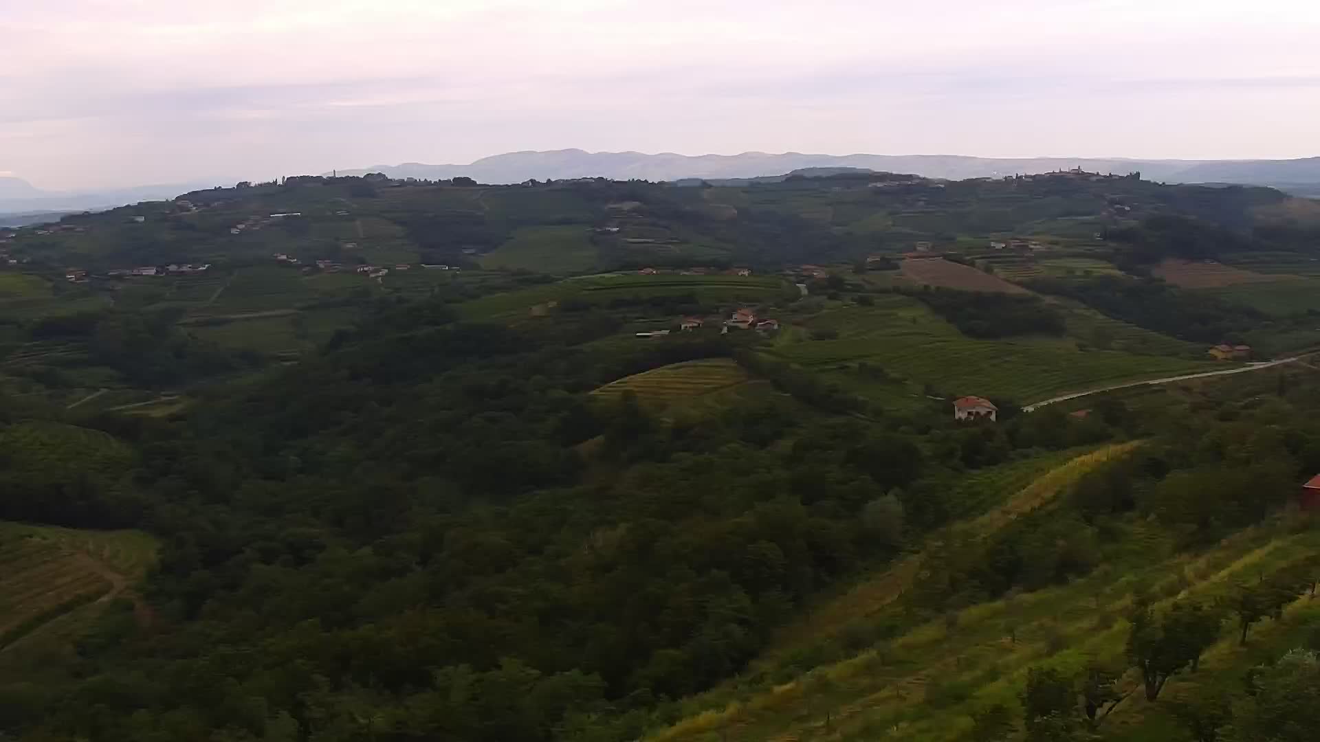 V Živo Šmartno spletna kamera Brda – Hotel San Martin