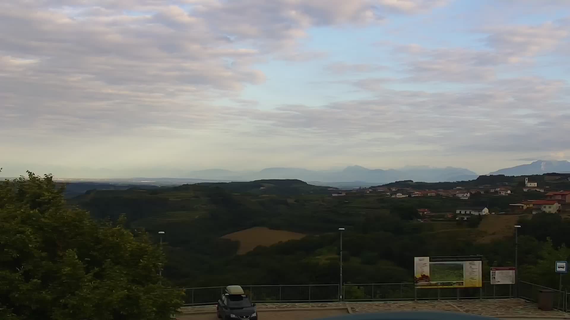 LIVE Šmartno webcam Brda – Hotel San Martin
