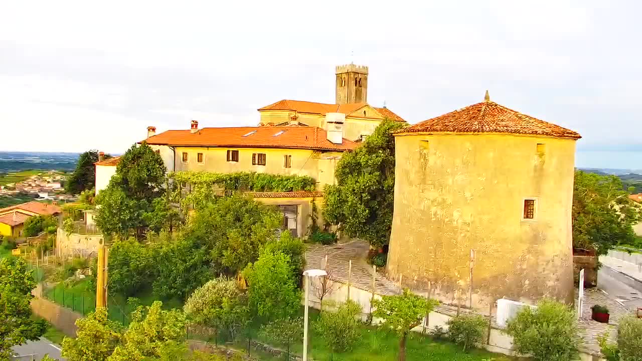LIVE Šmartno livecam Brda – Hotel San Martin