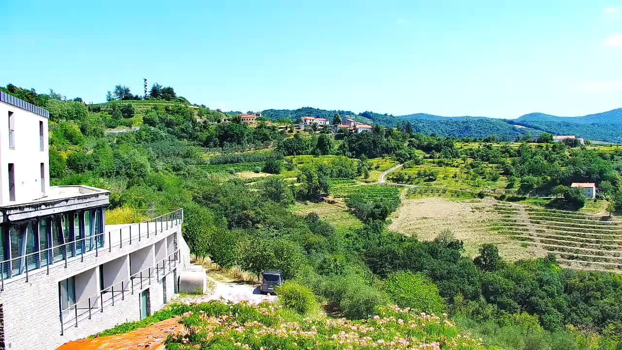 LIVE Šmartno webcam Brda – Hotel San Martin