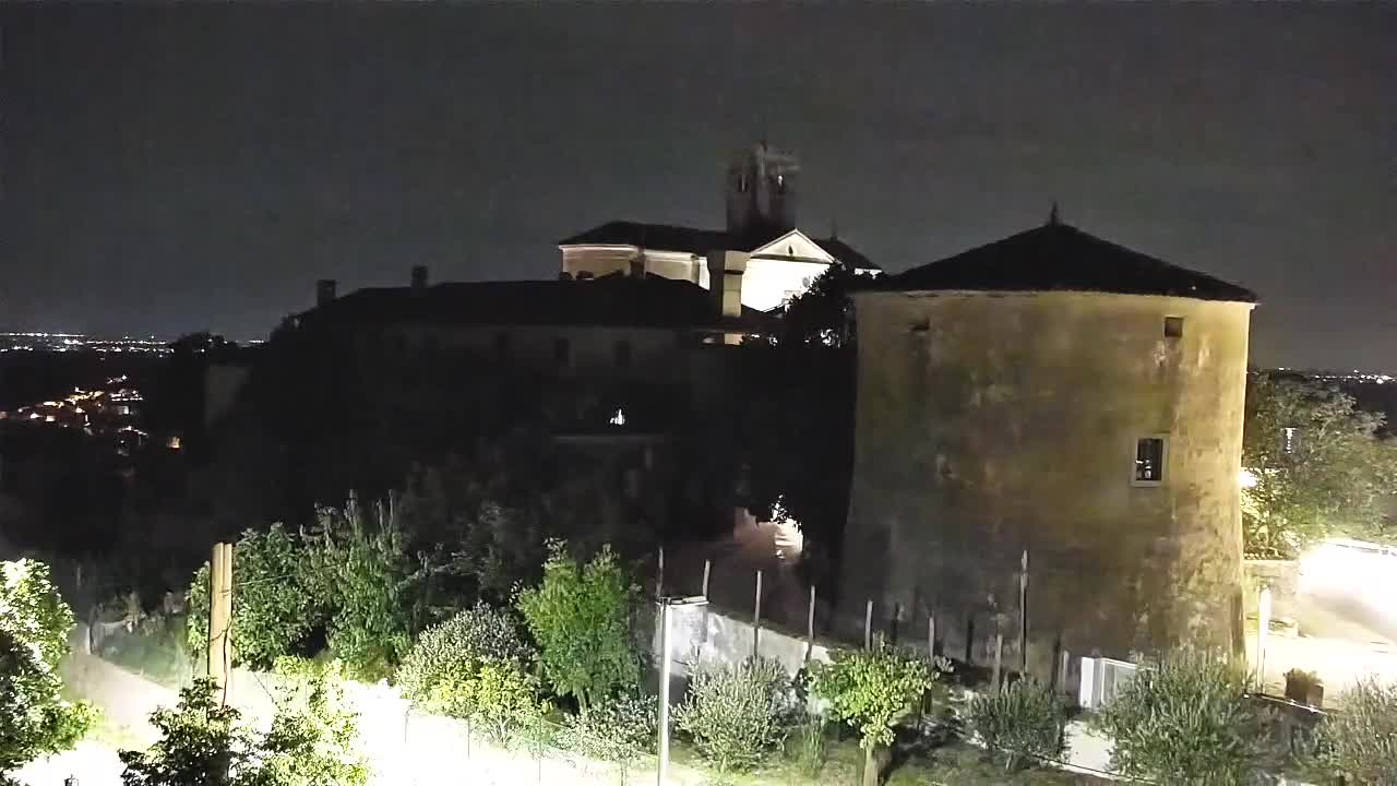 LEOBEN Šmartno webcam Brda – Hotel San Martin